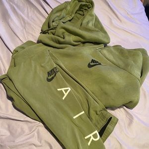 Nike leggings & matching hoodie